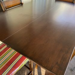 Bar-height  4- Seater Dining Table Set - Excellent Condition 