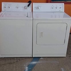 Washer And  Gas Dryer Set For $445