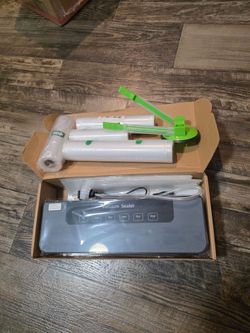 Vacuum sealer