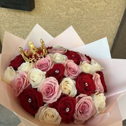 34 Rose Bouquet 