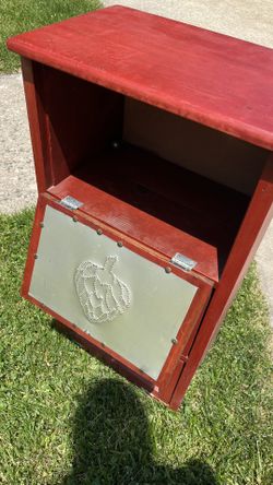 Estate Sale Happening Now 