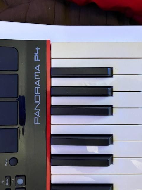 Nektar Panorama P3 DIMI Keyboard Controller/Beat Maker