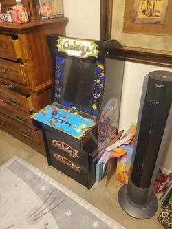 4ft Arcade Game