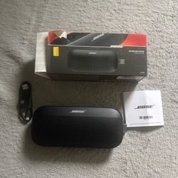 Bose Speaker Brand New 