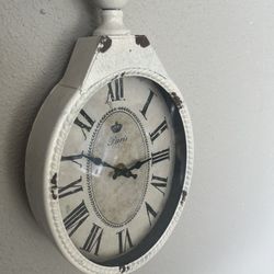 Clock 