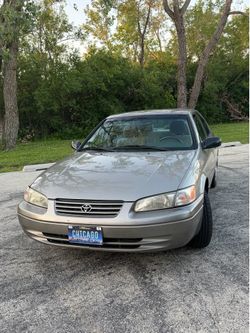 2000 Toyota Camry