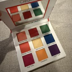 Beauty Creations Splash of Hues eyeshadow palette