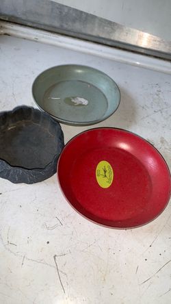 Pet bowls