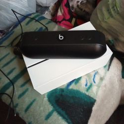 Beats Speaker 