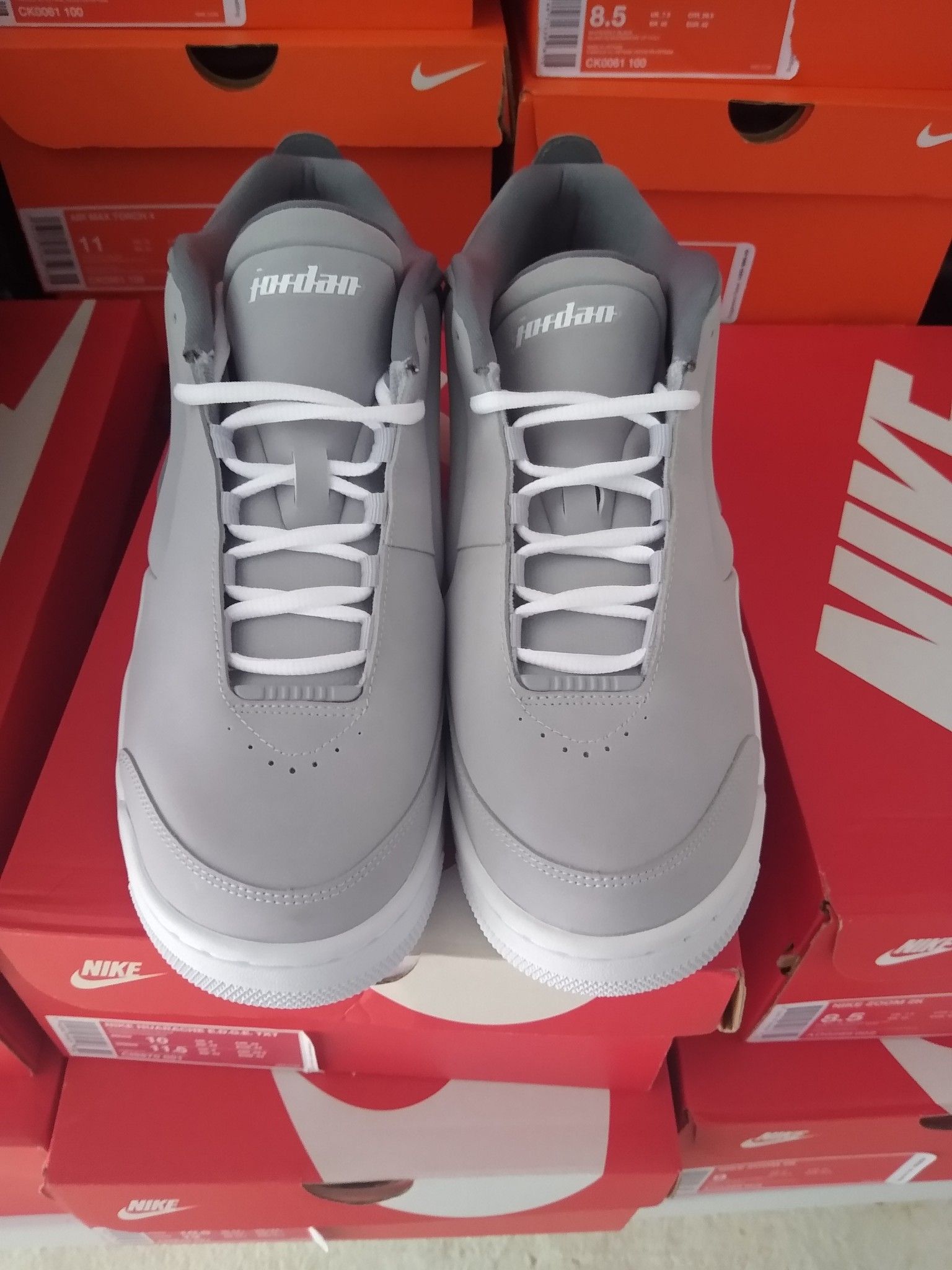 Jordan big fund men size 10.5