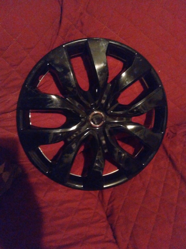 NEW HUB CAPS 15"