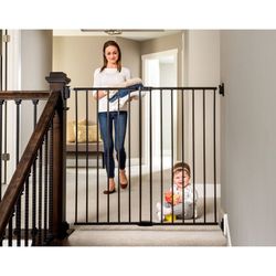 REGALO Extra Tall Top Of Stair Safety Gate