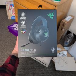 *Sealed* Razer Kraken V3 X Wired USB Gaming Headset w/Razer Chroma RGB