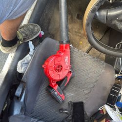 Milwaukee Compact Blower W/ Battery