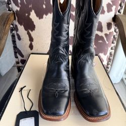 Shyanne Cowboy Boots 7 1/2 Women