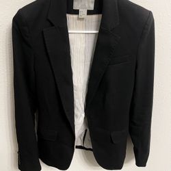 H&M Black Form Fitting Lined Blazer with Pockets Buttons on Sleeves includes dress