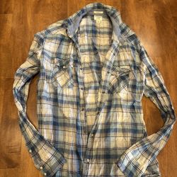 Men’s lucky brand, button-down shirt, shipping available