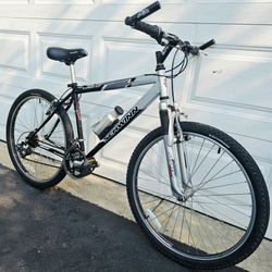 21spd SCHWINN RANGER 26" Touring all Terrain Hybrid Adventure bike