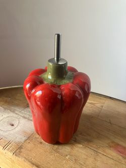  Style Eyes Baum Brothers Fresco Mercado Ceramic, Red Pepper Olive Oil, Dispenser, 7”
