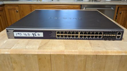 Netgear Pro safe M5300-28G 10 Gbe / 1gbe Switch