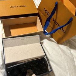 LV sunglasses 