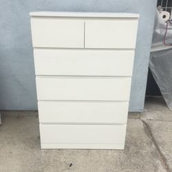 IKEA 6 Drawer TallBoy Dresser