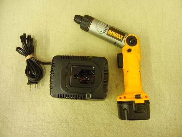 DEWALT DW920K-2 1/4-Inch 7.2-Volt Cordless Two-Position Screwdriver