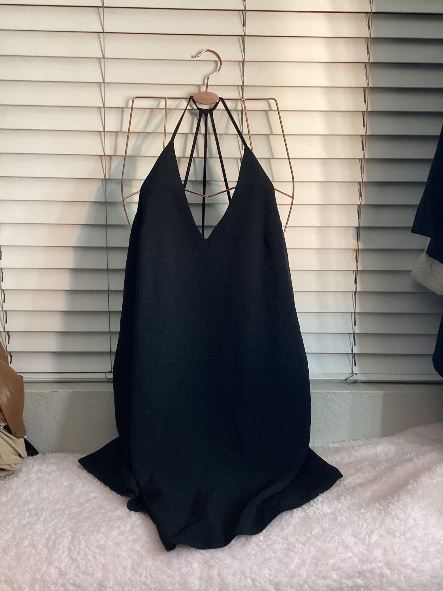 Black Dress Size SMALL 🌻🌻