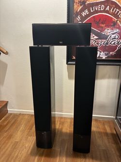 floor speakers and center channel Klipsch WF-34 flop speakers and center channel