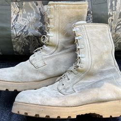 Military Surplus GoreTex Combat Boots, Men's Size 9.5