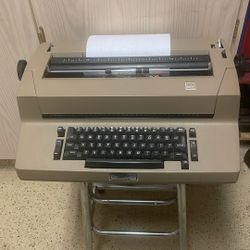 IBM Correcting Selectric II Typewriter 