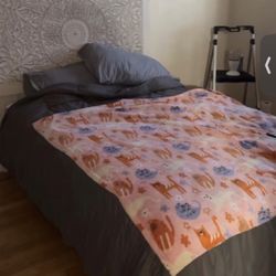 Twin Bedroom Set Complete With Everything 