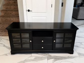 Home Depot TV media stand 60”