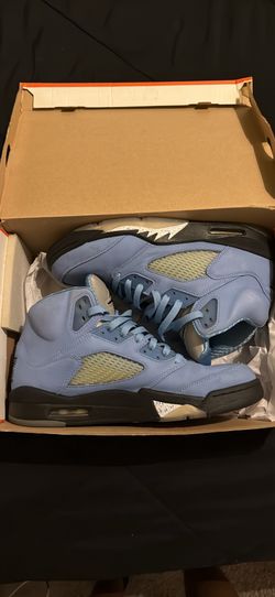 Light blue suede Jordan 5 size 11 men