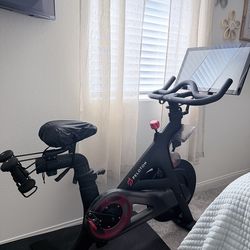 Peloton bike