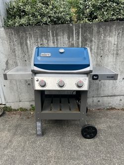 FREE * Weber 3-burner BBQ blue