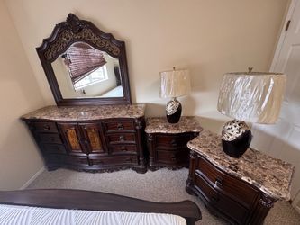 Beautiful Furniture of America king-size bedroom set in excellent condition.