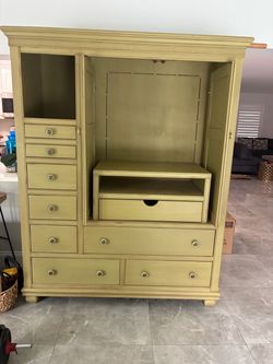 Armoire Cabinet
