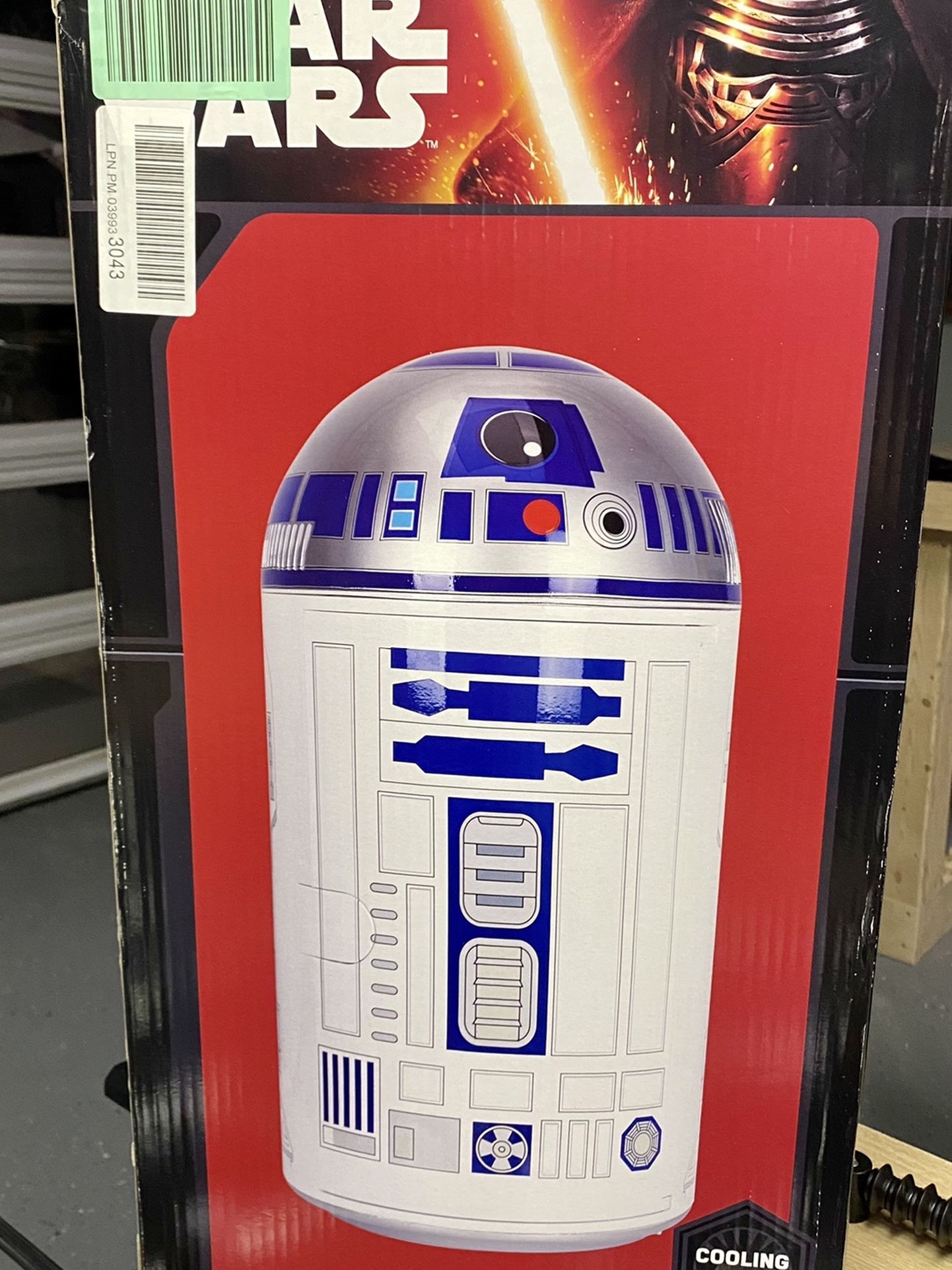 R2-D2 Star Wars Mini Fridge