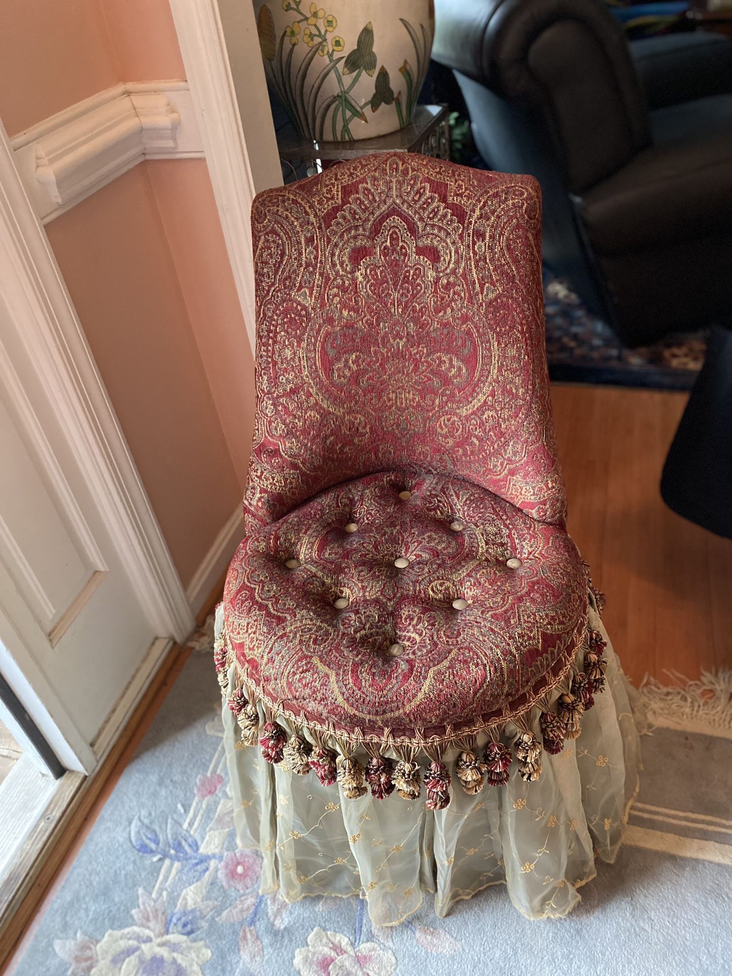 Bombay Skirted Vanity Chair