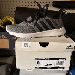 Adidas Cloudfoam Pure 2.0 – Women’s 5 – Brand New