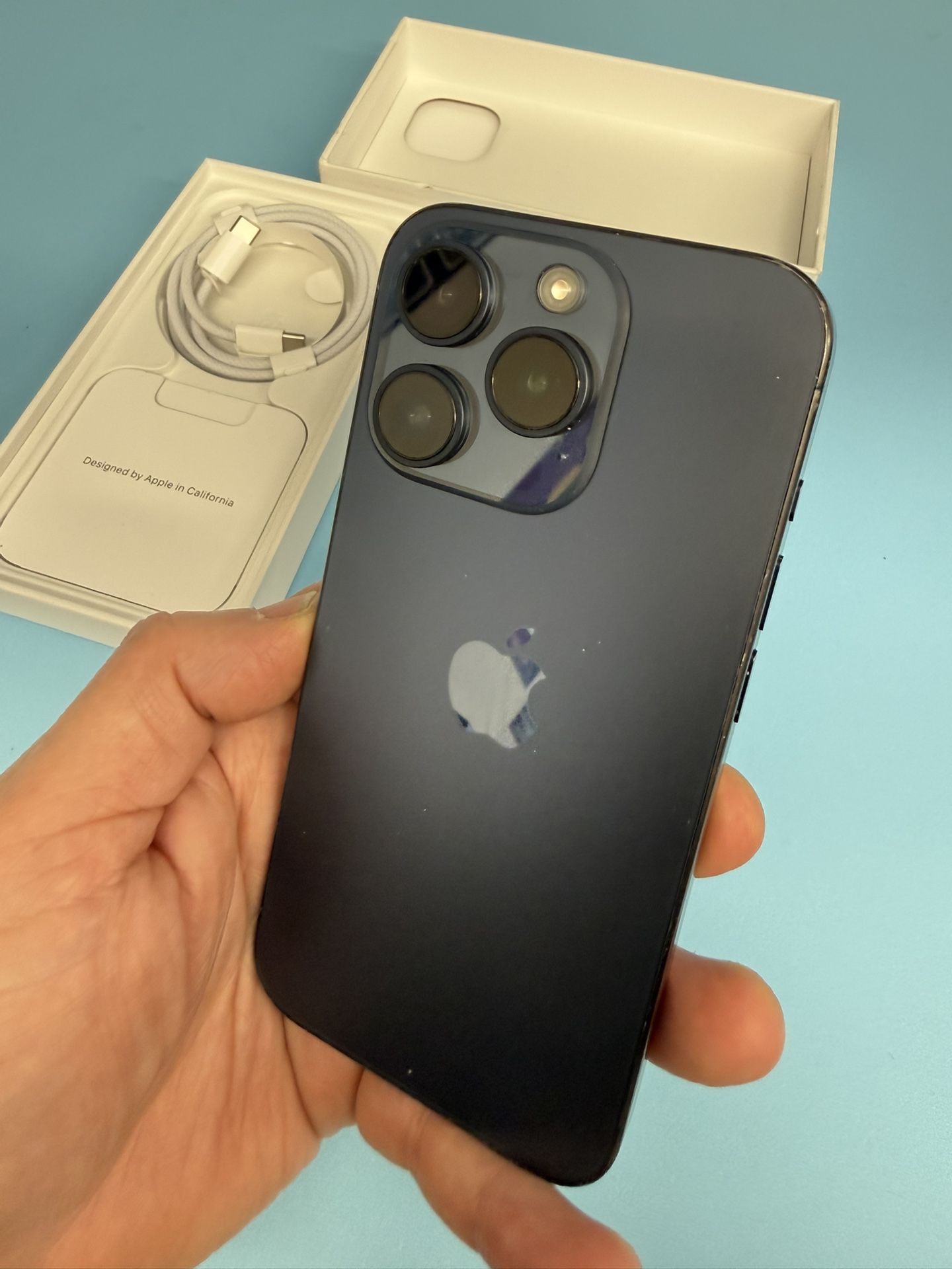 iPhone 15 Pro Factory Unlocked 128gb / Liberado Para Cualquier Companias