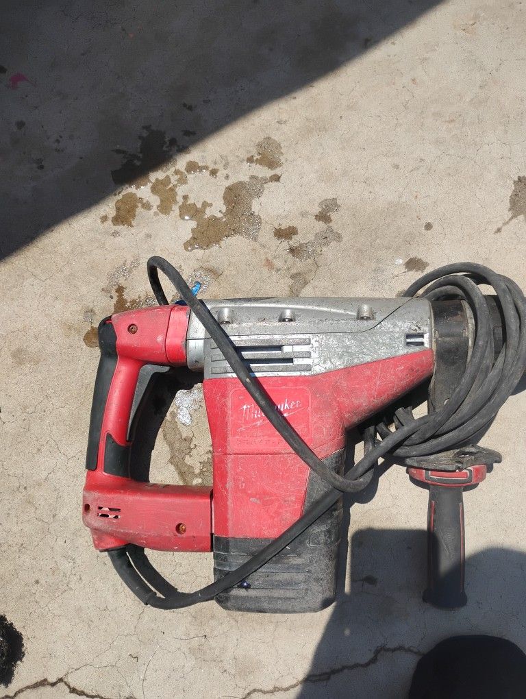 Milwaukee Hammer Drill