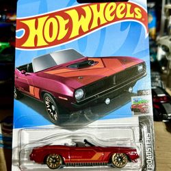 Hotwheels 70 Plymouth Barracuda 