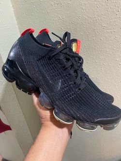 Super Rare” Nike Air VaporMax Flyknit 3 Black Snakeskin, like new” Size 11