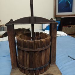 Old/Antique Grape/Fruit/ Press, Very Kool, Nice Display Item
