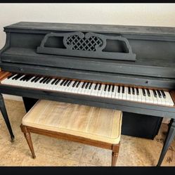 $50.00 Vintage Console Piano works But Needs Tunning