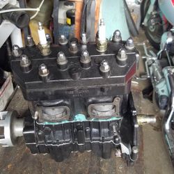 Kawasaki 550 JS Jet Ski Motor