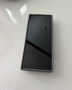 Samsung zfold 6 UNLOCKED