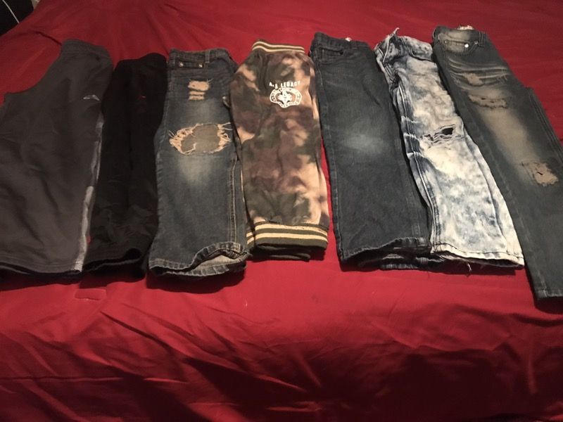 Size 5 6 &7 jeans $2 each